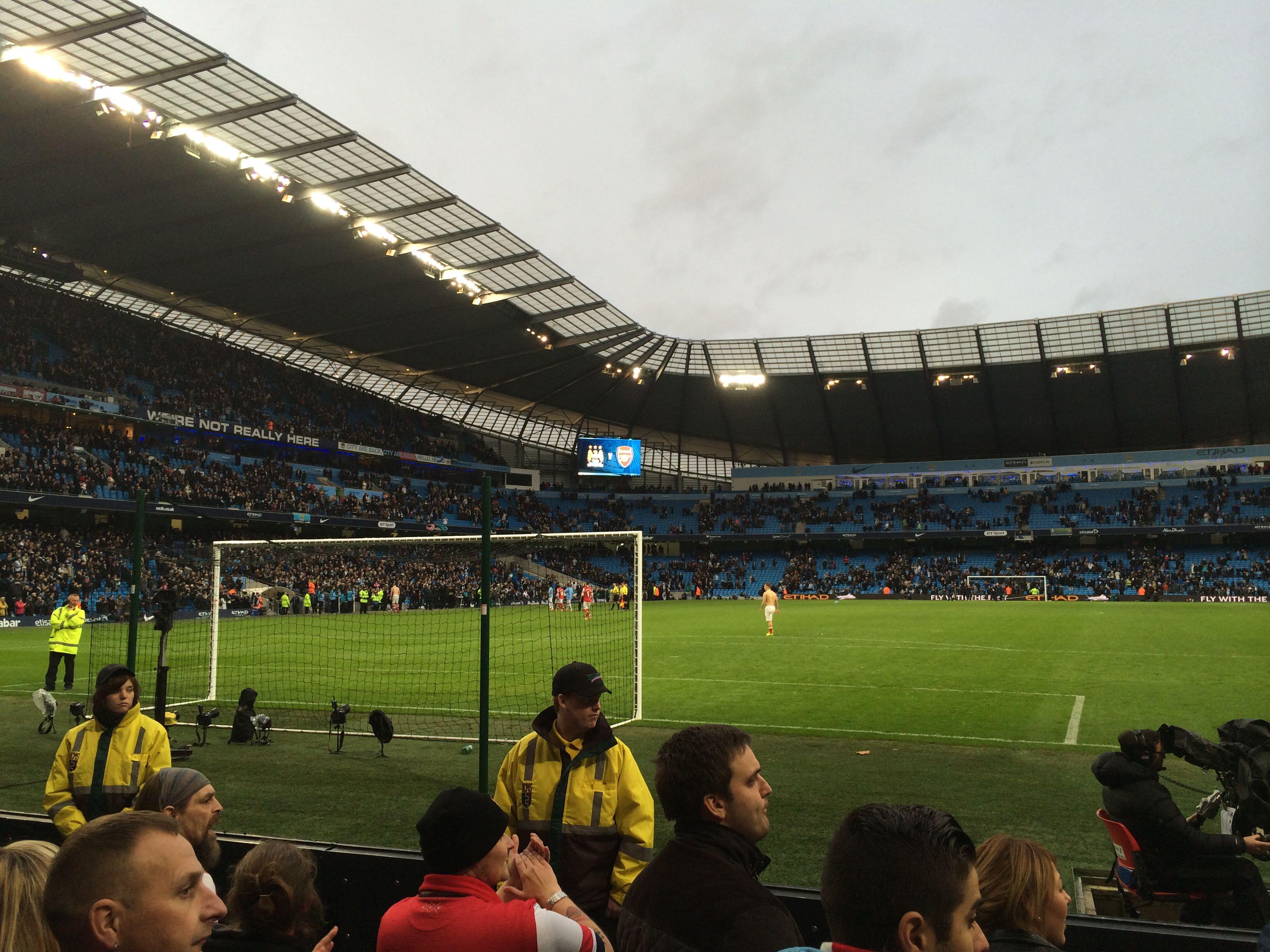 更让球迷和 更让球迷和